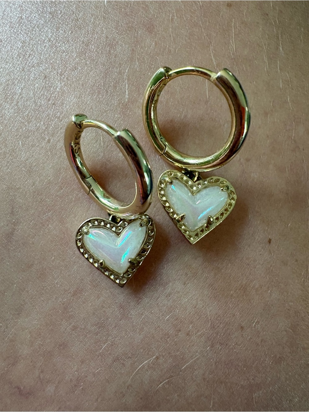 Kendra Scott Gold Ari Hoop Huggy Earrings with Opalite hearts